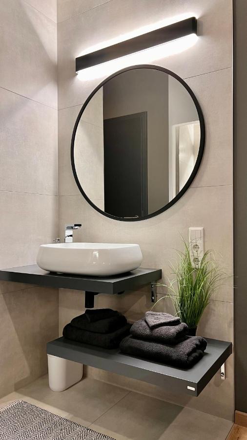 H-85 Suites Level 5/10 Koblenz  Eksteriør billede